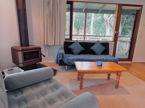 A Lovely Pool House In Forest - Nambucca Heads Accommodation 4