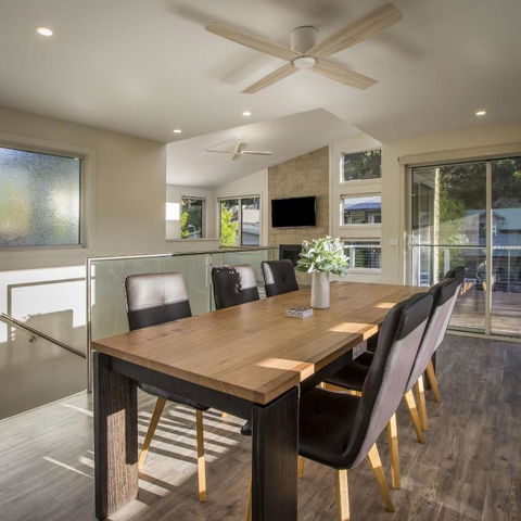 A Pear Tree Loft - Nambucca Heads Accommodation 1