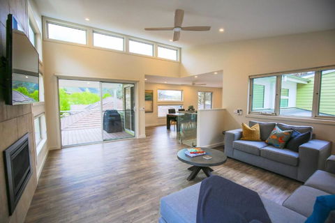 A Pear Tree Loft - Nambucca Heads Accommodation 4