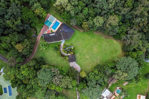 A Piece Of Tropical Paradise-Near Crystal Cascades - Nambucca Heads Accommodation 2