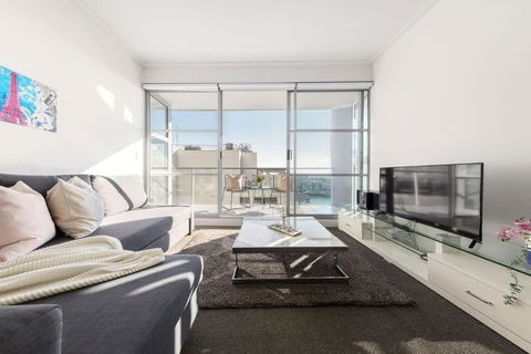 A Spacious 2BR Apt With An Amazing View Over Darling Harbour - Nambucca Heads Accommodation 1