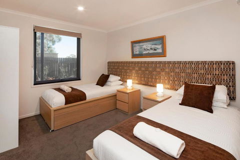Aalen Lakeview Suite - Nambucca Heads Accommodation 0