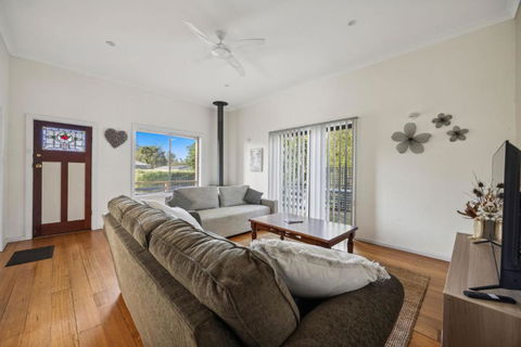 Abbott Abode - Nambucca Heads Accommodation 3