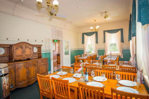 Abernethy House & Cottage - Nambucca Heads Accommodation 1