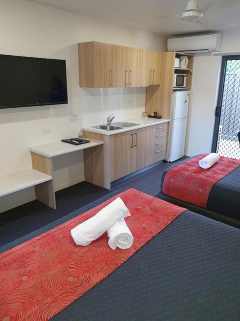 Abode37 Motel Emerald - Nambucca Heads Accommodation 2