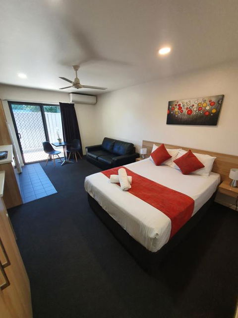 Abode37 Motel Emerald - Nambucca Heads Accommodation 0