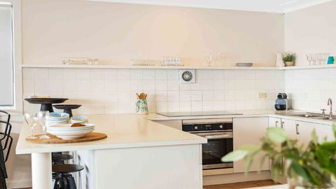 Absolute Beachfront Beauty - Pearl Beach - Nambucca Heads Accommodation 3