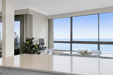 Absolute Beachfront Royal Palms - Nambucca Heads Accommodation 3