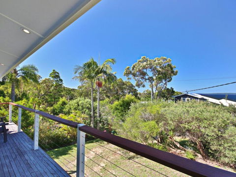 Acacia Cottage At Hyams Beach - Nambucca Heads Accommodation 0