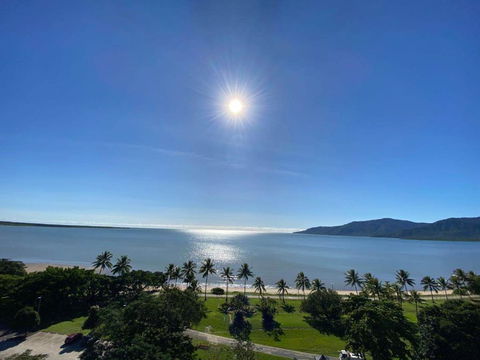 Acacia Court Hotel - Nambucca Heads Accommodation 0