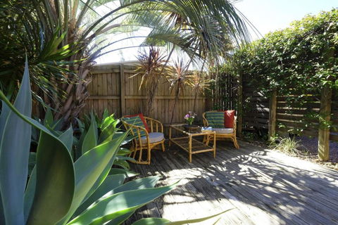 Acacia - Nambucca Heads Accommodation 0