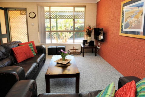 Acacia - Nambucca Heads Accommodation 2