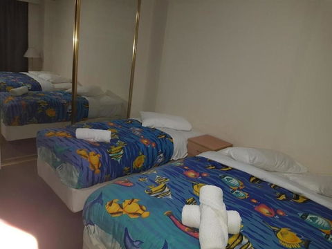 Accommodation Sydney - Kent Street Sydney CBD Top Floor 2 Bedroom Apartment With Balcony - Nambucca Heads Accommodation 0