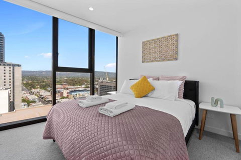 Adelaide CBD Oasis - 2BR Realm Retreat - Level 19 - Nambucca Heads Accommodation 2
