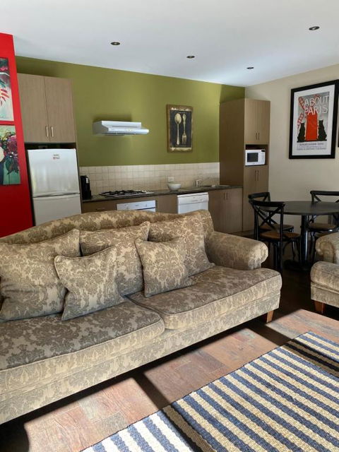 Adelphi Apartment 4 - Nambucca Heads Accommodation 2
