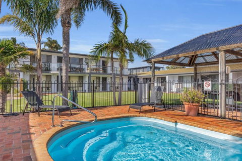 Admirals Lodge - Nambucca Heads Accommodation 3