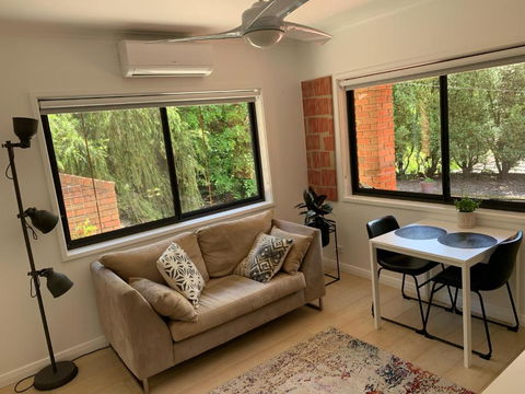 Adorable 1 Bedroom Private Apartment - Nambucca Heads Accommodation 2