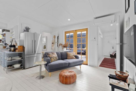 Adrift - Pet-friendly - 5 Min Walk To Bay - Rustic Charm - Nambucca Heads Accommodation 1