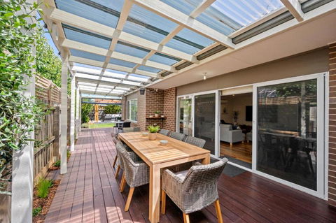 Aerial Beach House 2 - Nambucca Heads Accommodation 2