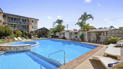Affordable, Pool, Spa, Beach, Sleeps 5 - Nambucca Heads Accommodation 0