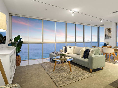 Air On Broadbeach - Nambucca Heads Accommodation 1