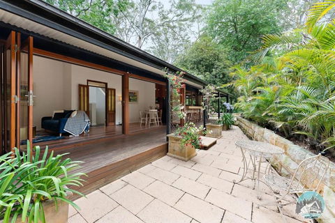 Aircabin - Warrawee - Sydney - 5 Beds House - Nambucca Heads Accommodation 2