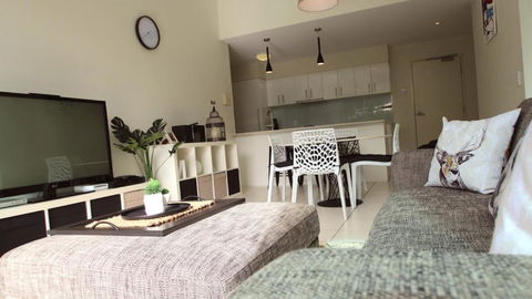 Aircon, Nespresso, Wine - Nambucca Heads Accommodation 0
