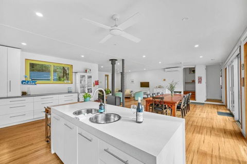 Aireys Bush Retreat - Nambucca Heads Accommodation 2