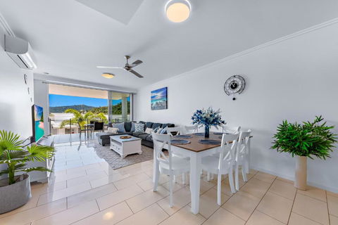 Airlie Summit Apartments - Nambucca Heads Accommodation 0