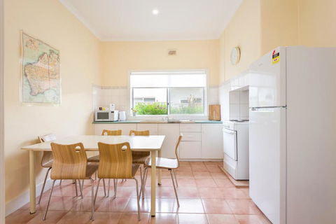 Albany Holiday Units - Nambucca Heads Accommodation 3