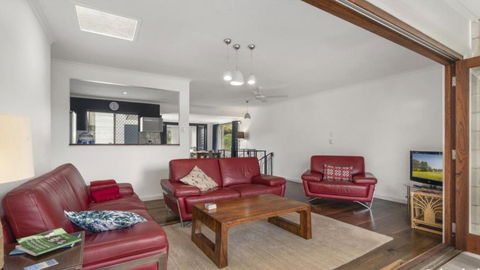 All Of Bribie Islands Highlights At Your Door Step - Nambucca Heads Accommodation 4