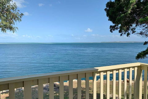ALLIES PLACE - Nambucca Heads Accommodation 0