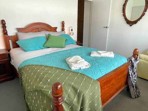 Aloha Adelaide - Nambucca Heads Accommodation 0