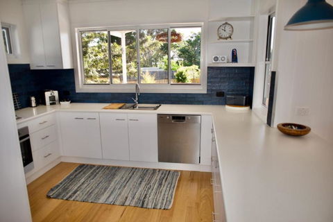 Alora Cottage - Nambucca Heads Accommodation 3