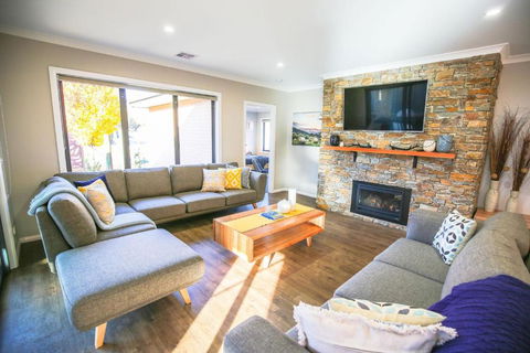 Amaroo - Nambucca Heads Accommodation 0