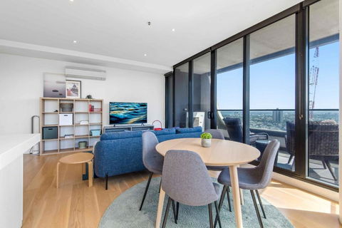 Amazing City Sea & Shrine View W Free Parking - Nambucca Heads Accommodation 3