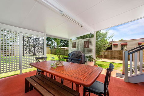 Ambiente Cottage - Pet And Family Friendly - Nambucca Heads Accommodation 4