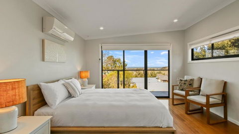 Anchored On Capes Upstairs - Nambucca Heads Accommodation 0