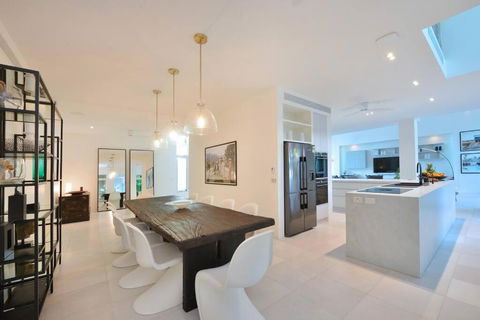 Anjea - Luxury 5 Bedroom Home By The Beach - Nambucca Heads Accommodation 1