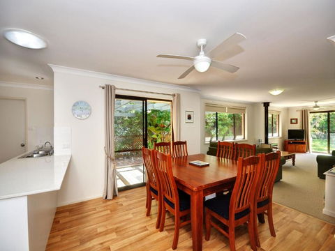 All Decked Out - Nambucca Heads Accommodation 2