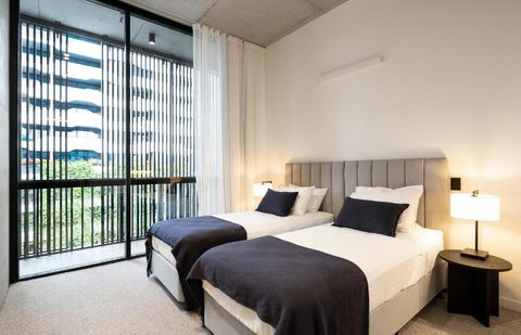 Alfred & Turner Apartments, Luxury 2 Bedroom Condos In The Heart Of The Valley - Nambucca Heads Accommodation 3