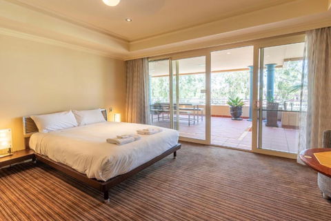 Apartment 2, 9 River Lane Mannum - Nambucca Heads Accommodation 3