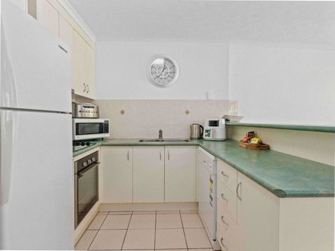 Apartment On The Esplanade - Nambucca Heads Accommodation 4