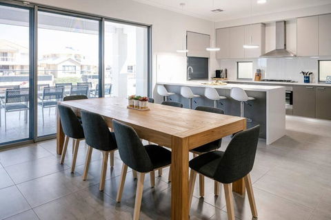 Aqua Vista - Nambucca Heads Accommodation 4