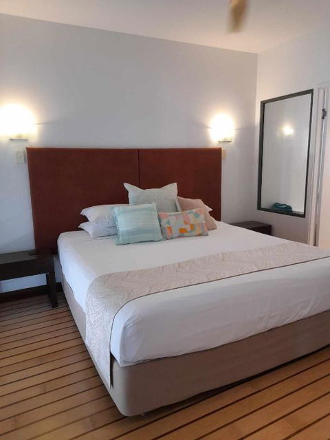 AquaView Boathouse Airlie Beach - Nambucca Heads Accommodation 2