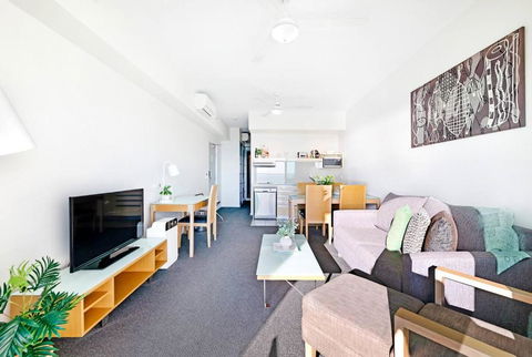 Arafura Adventure - CBD Suite With Sprawling Views - Nambucca Heads Accommodation 4