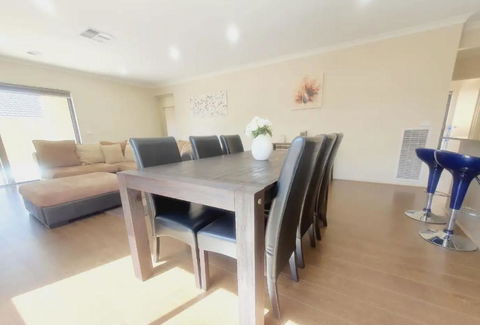 Ararat - Nambucca Heads Accommodation 3
