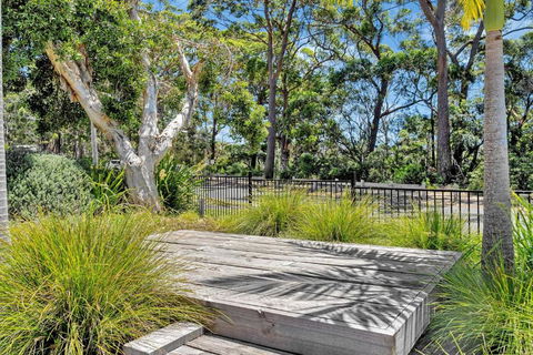 Arches By The Sea, Vincentia - Nambucca Heads Accommodation 3