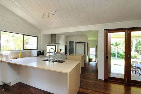 Archies Beach Abode - Nambucca Heads Accommodation 1