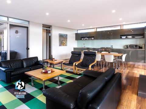 Architect Designed House Nestled In The Dunes - Nambucca Heads Accommodation 1